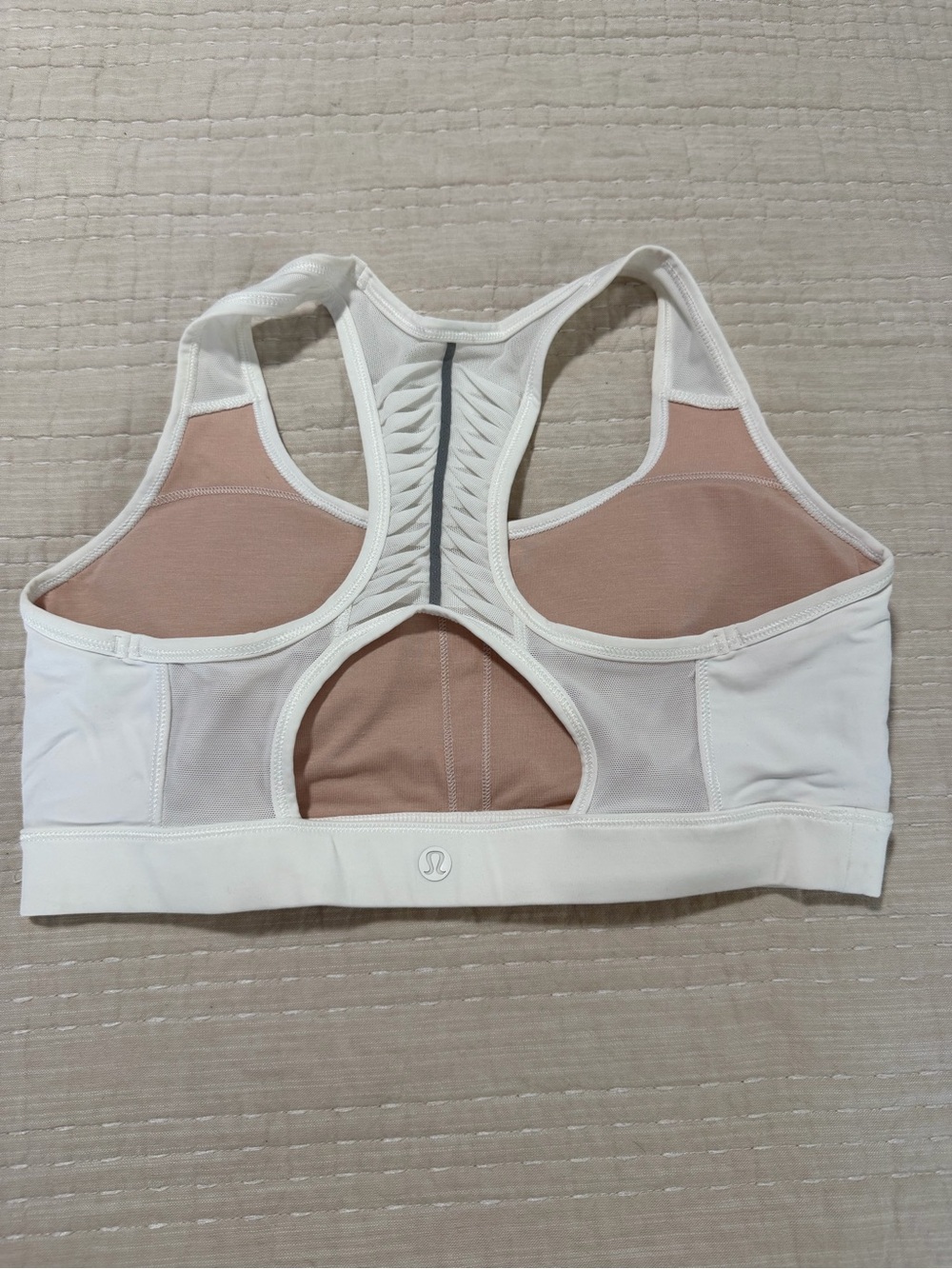 Lululemon Making Moves Bra - Picture 5 of 10